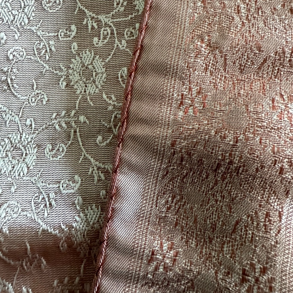 Patterned handsewn edges silkscarf in beige - Picture 2 of 7